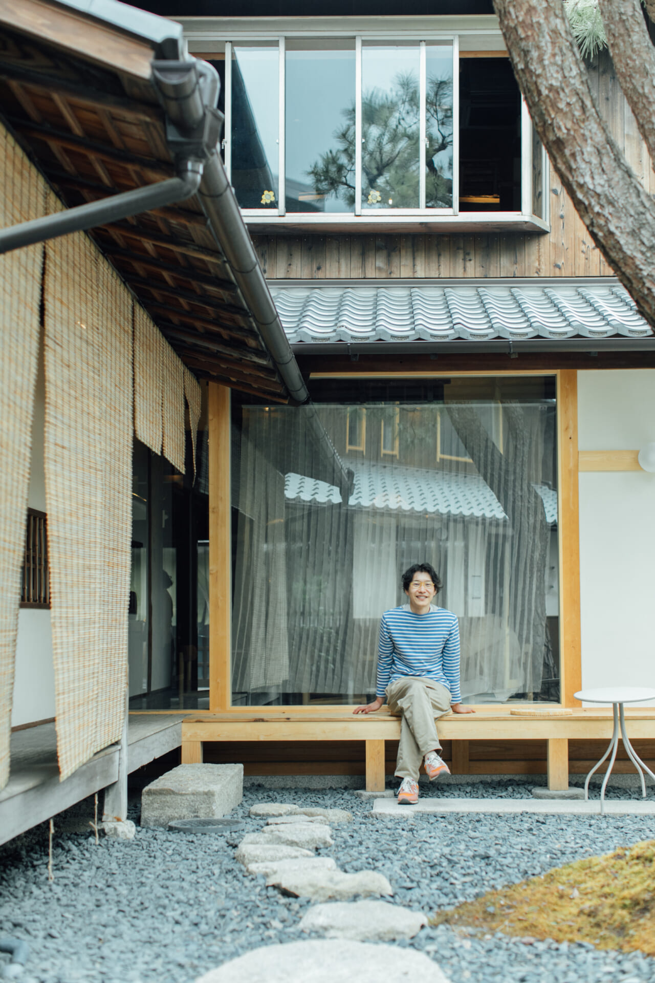 路地の先に、人が集う。Com-ionが京都・岡崎に拓いた、新しい「余白」<br />
