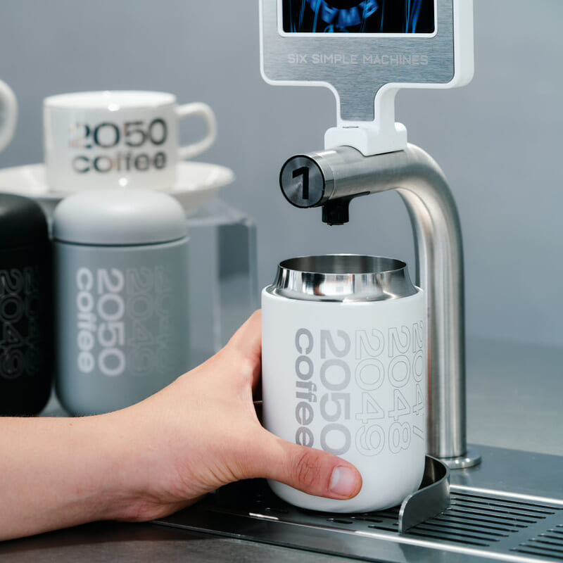 愛用のマイボトルと巡る、京都のカフェ時間。地球とわたしのちょっと嬉しい選択肢。